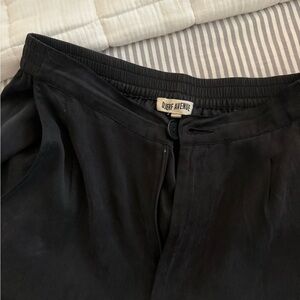 Djerf Avenue Ash on the go Pants